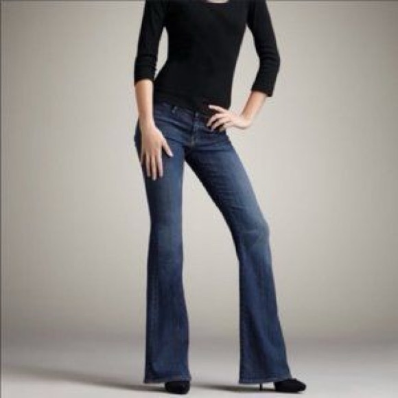 MOTHER Denim - Mother Flared Jeans “The Curfew” Hello Kitty Kitty